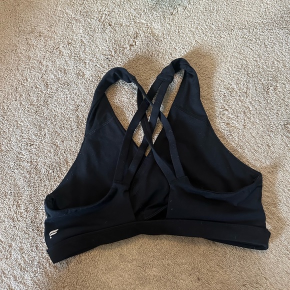 Fabletics criss cross bra - Picture 2 of 2